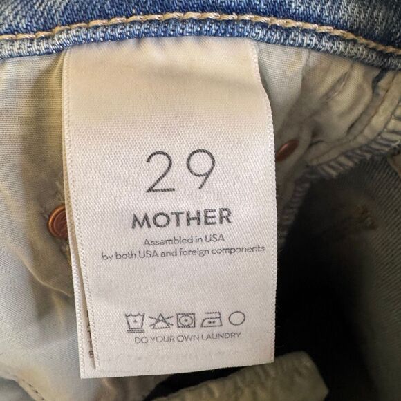 NEW Mother The Weekender Fray Mid Rise FIare Jeans Size 29 Glow Up Blue Denim - Picture 11 of 16